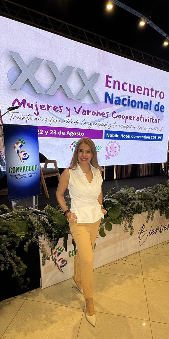 Cynthia Noguera en el XXX Encuentro Nacional de Mujeres y Varones Cooperativistas